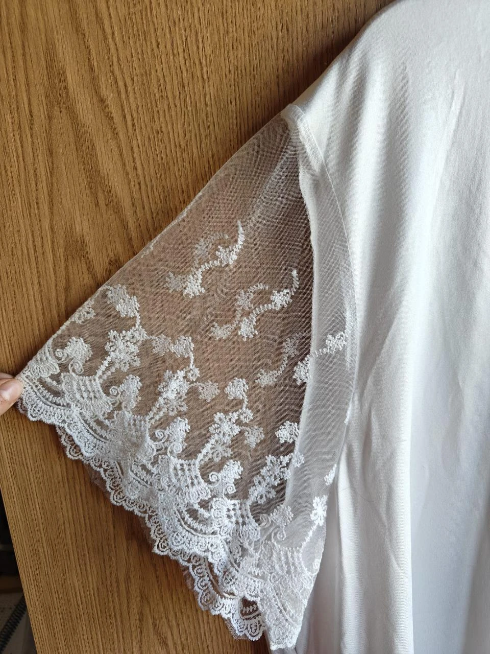 White dress – photo 4